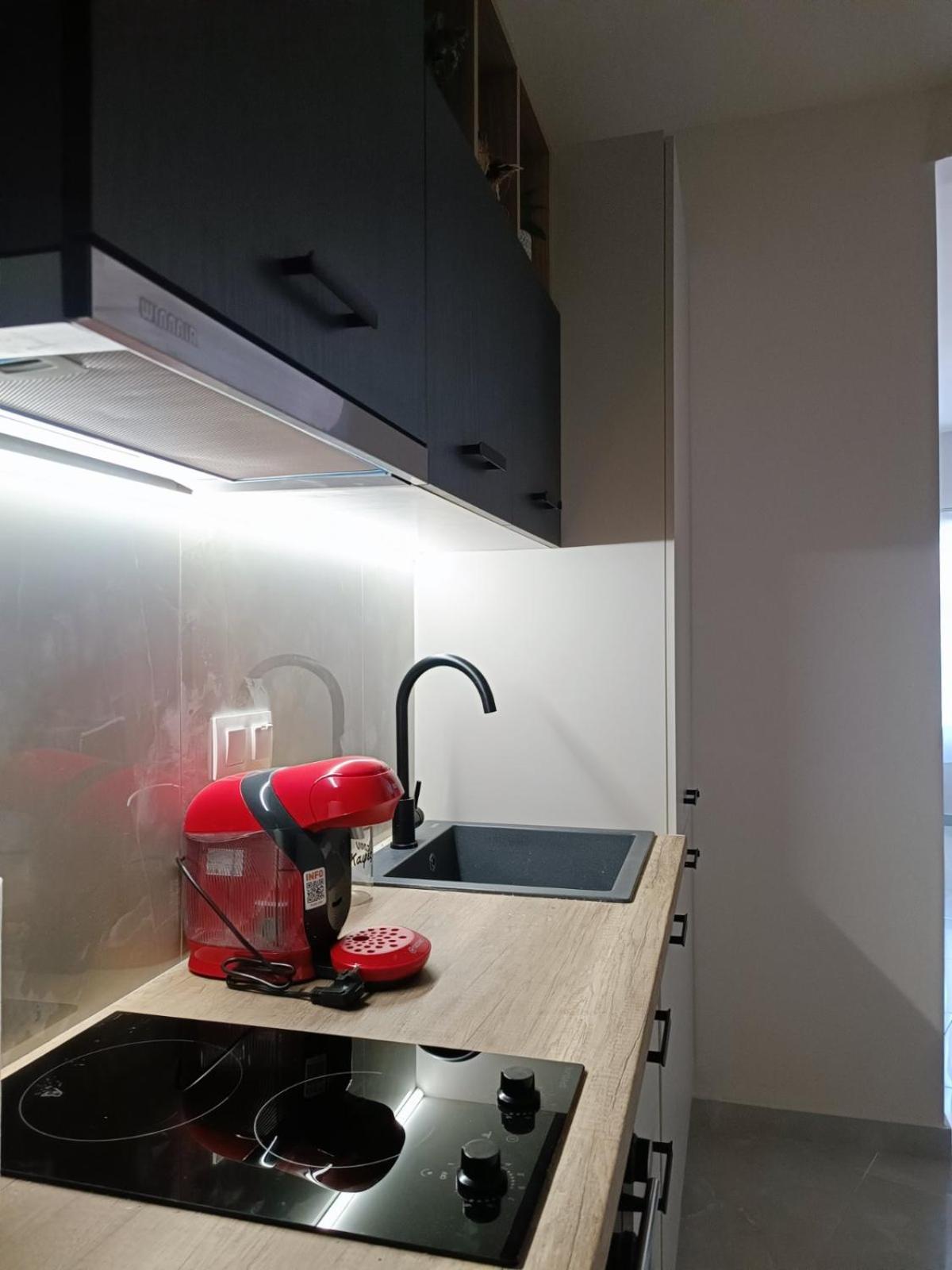 Central Studio In Veria ภายนอก รูปภาพ